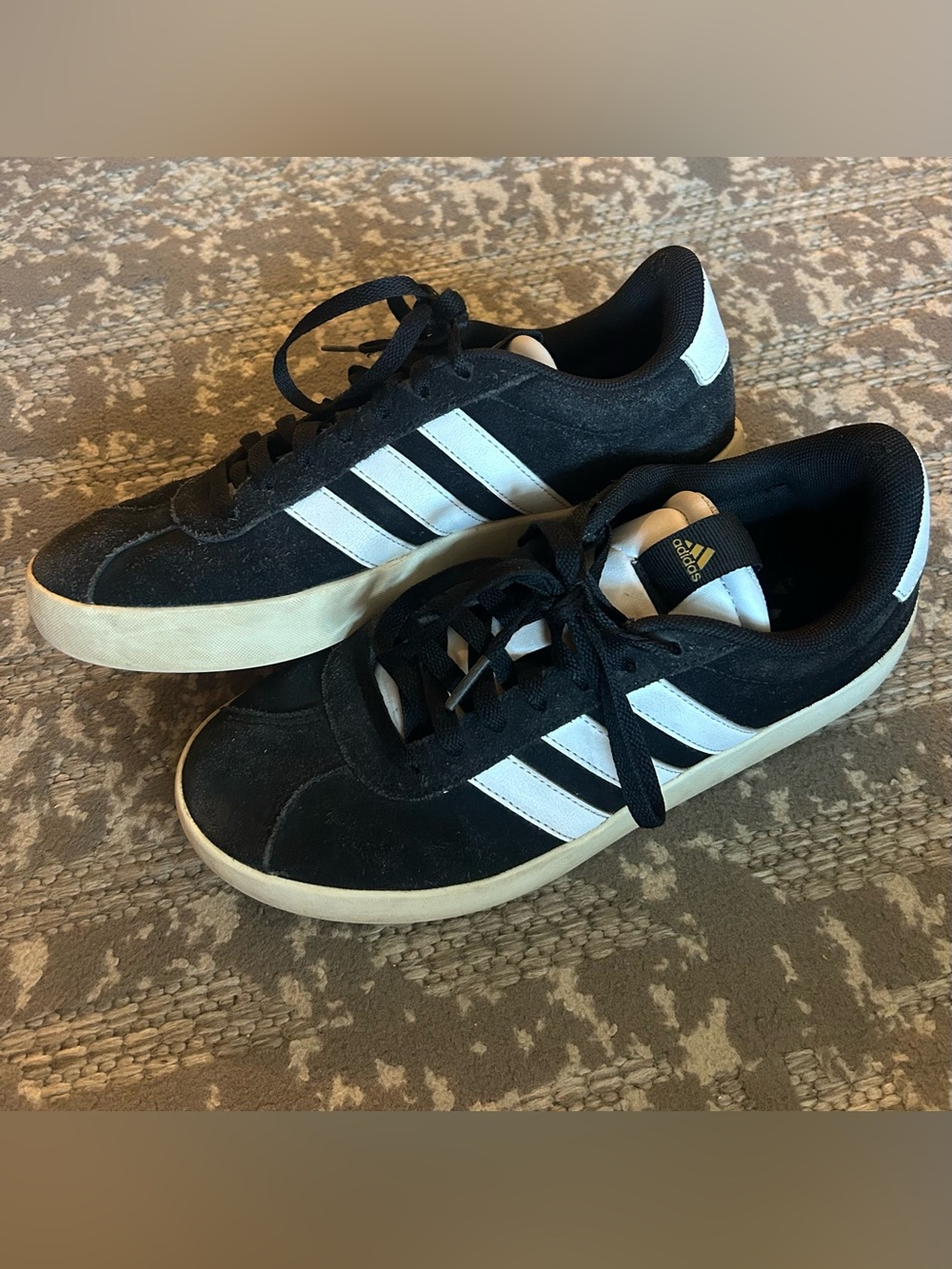 adidas Women’s VL Court 3.0 Sneakers